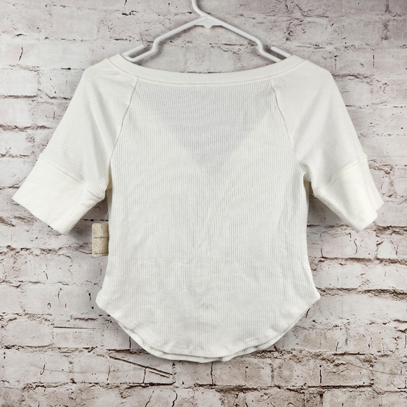 Free People Blake Baby Tee White Size Medium NWT - Picture 4 of 9